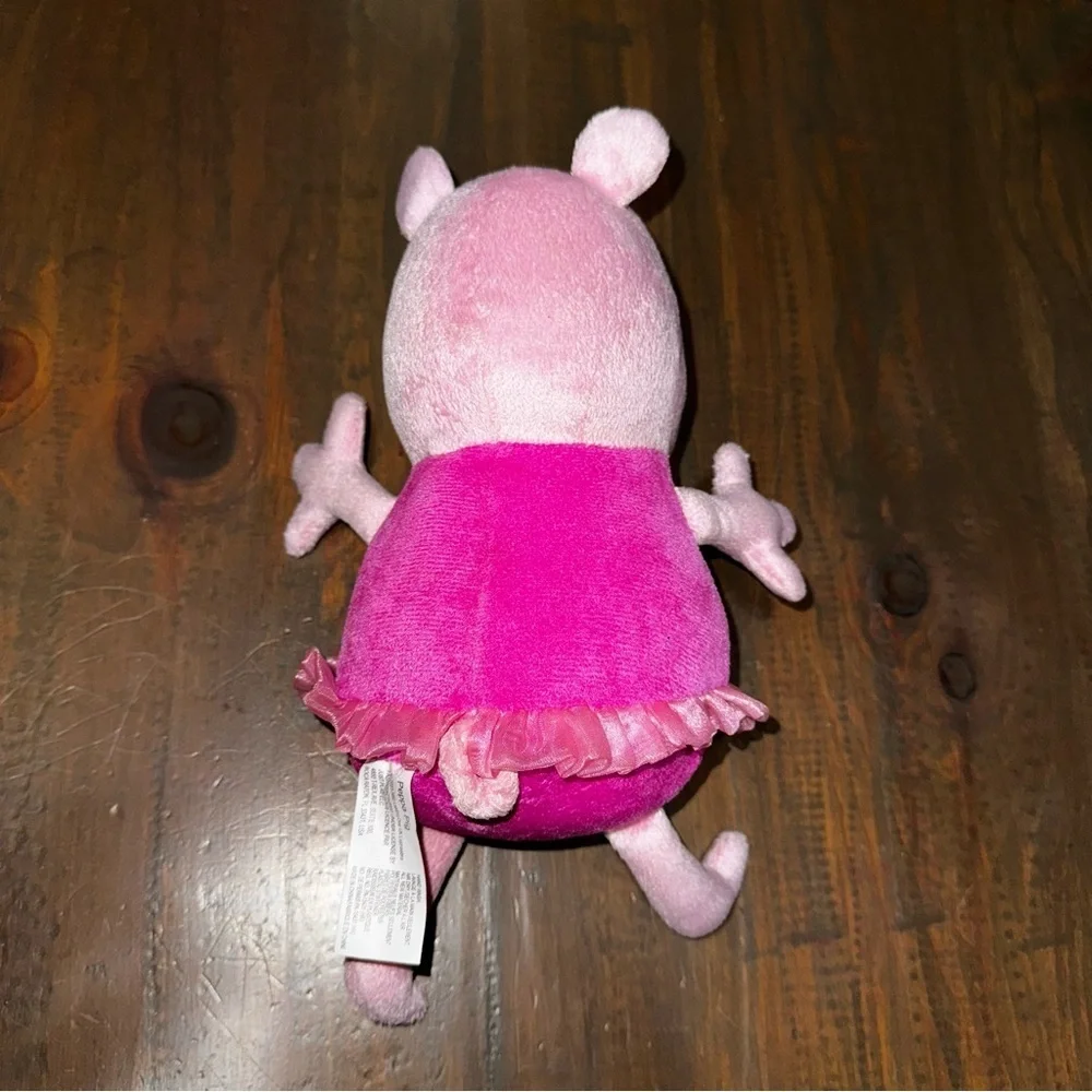 Peppa Pig Pink Dress Stuffed Plush Animal Doll 12” Hasbro 2023 EUC
